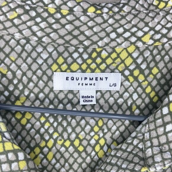 Equipment Femme Grey/Yellow Animal Printed Button-Up Blouse Size Large - Picture 4 of 8